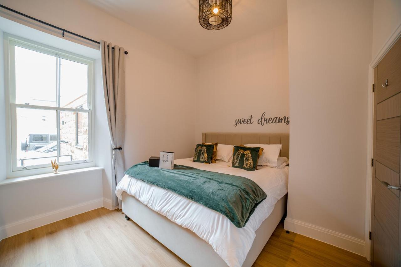 York Place One Χαρογκέιτ Εξωτερικό φωτογραφία