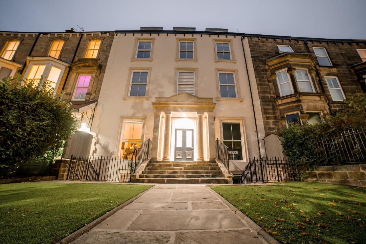 York Place One Χαρογκέιτ Εξωτερικό φωτογραφία