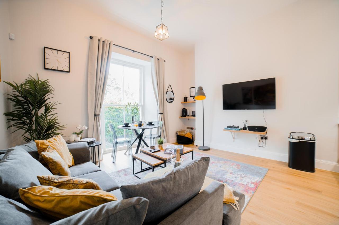 York Place One Χαρογκέιτ Εξωτερικό φωτογραφία